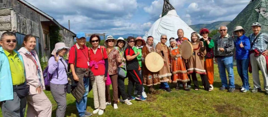 科里亞克民族村