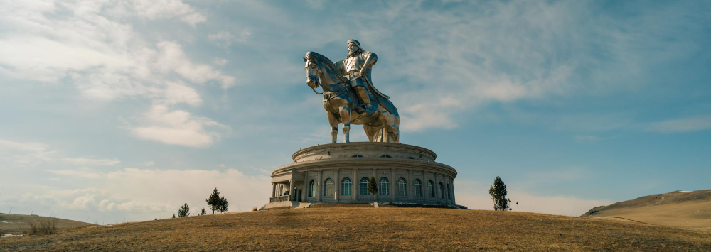 11:00在桃園機場一航廈Kero K航空櫃台集合搭乘Kero K航空RF-512班機 13:15-16:40，飛行02:25  清州機場(轉機04:50) 轉搭Kero K航空RF-421班機21:30-00:05，飛行03:25  烏蘭巴托機場-飯店