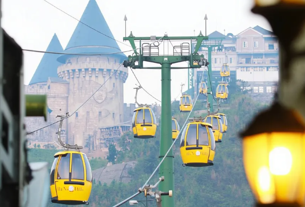 法國山城巴拿山