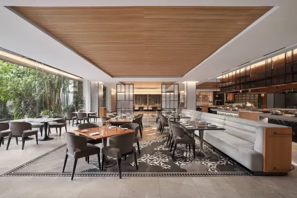 河內西喜來登飯店