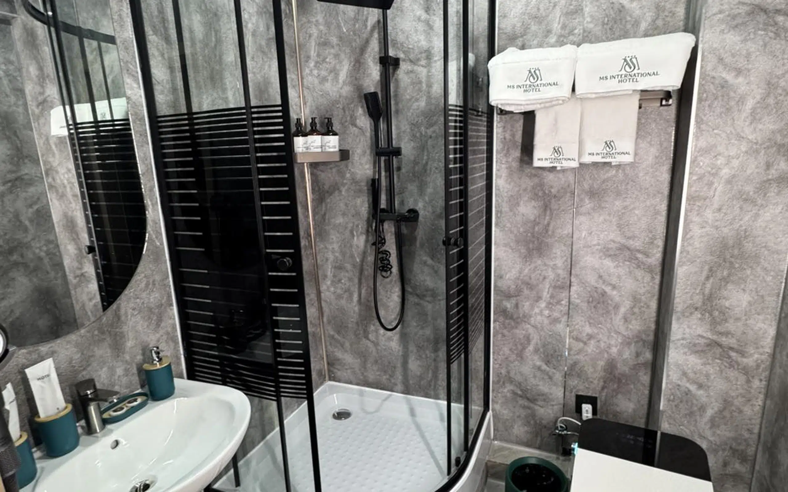 MS International Hotel