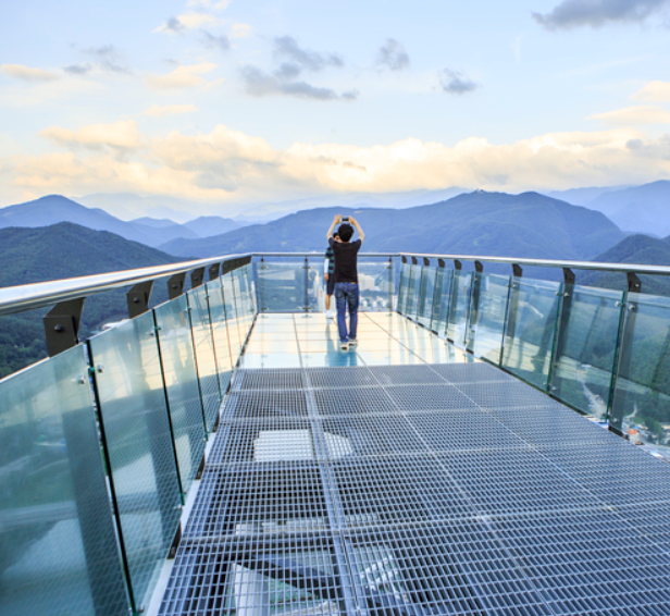 上滿天下 Skywalk