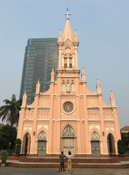 峴港粉紅大教堂