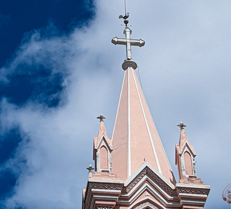 峴港粉紅大教堂