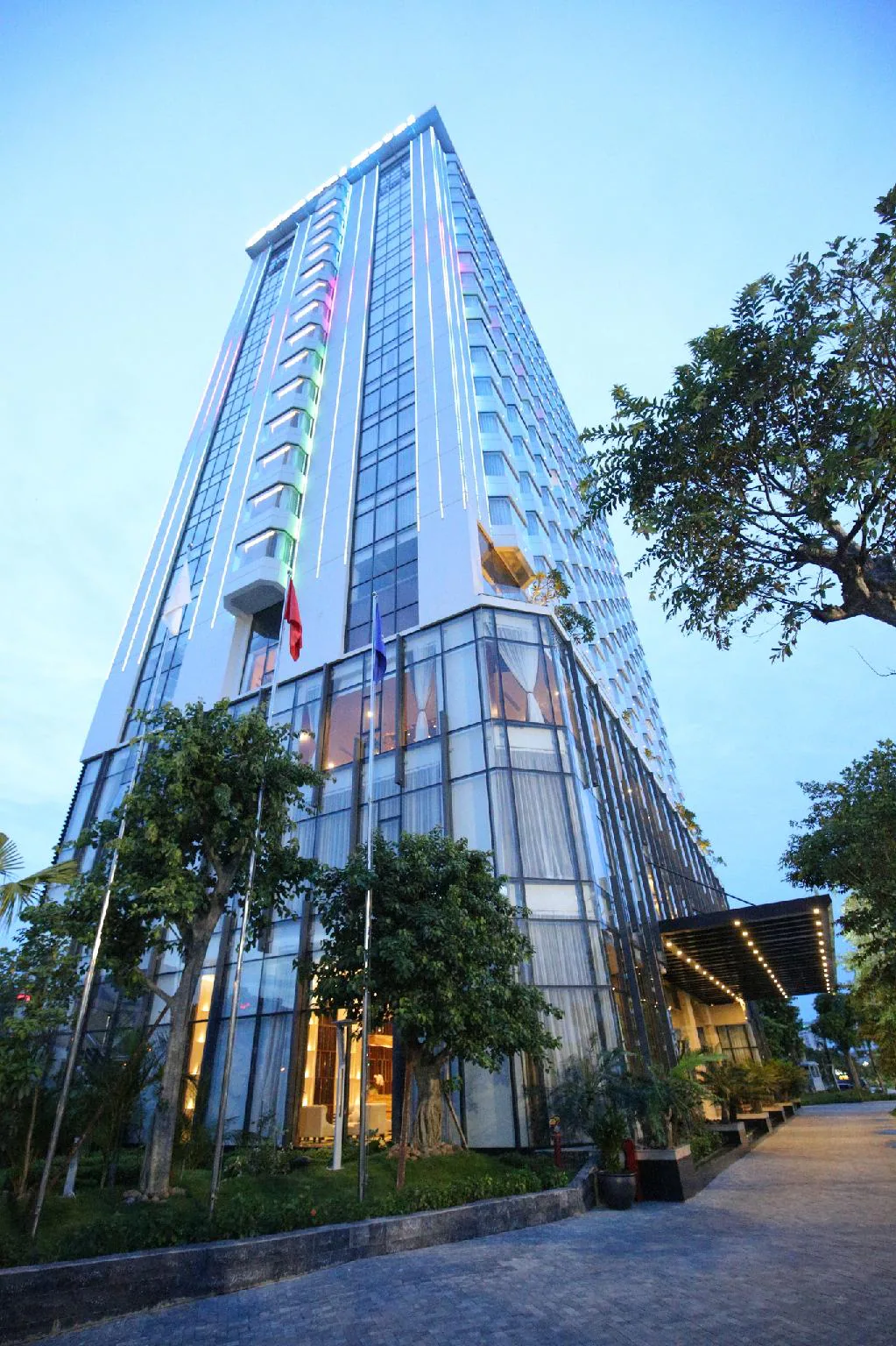 下龍中央豪華飯店