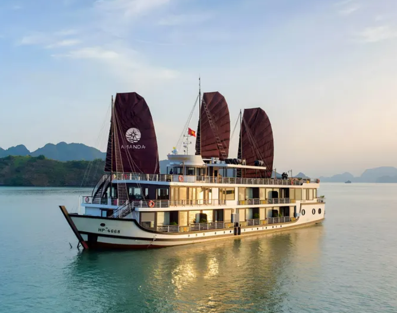 AMANDA LUXURY LAN HẠ CRUISE