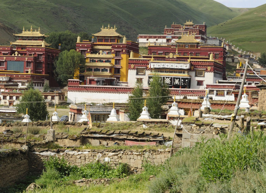 長青春科爾寺